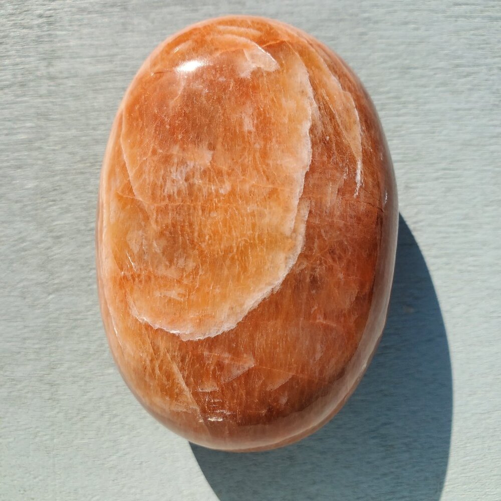 Peach Moonstone Palm Pillow (Q9)